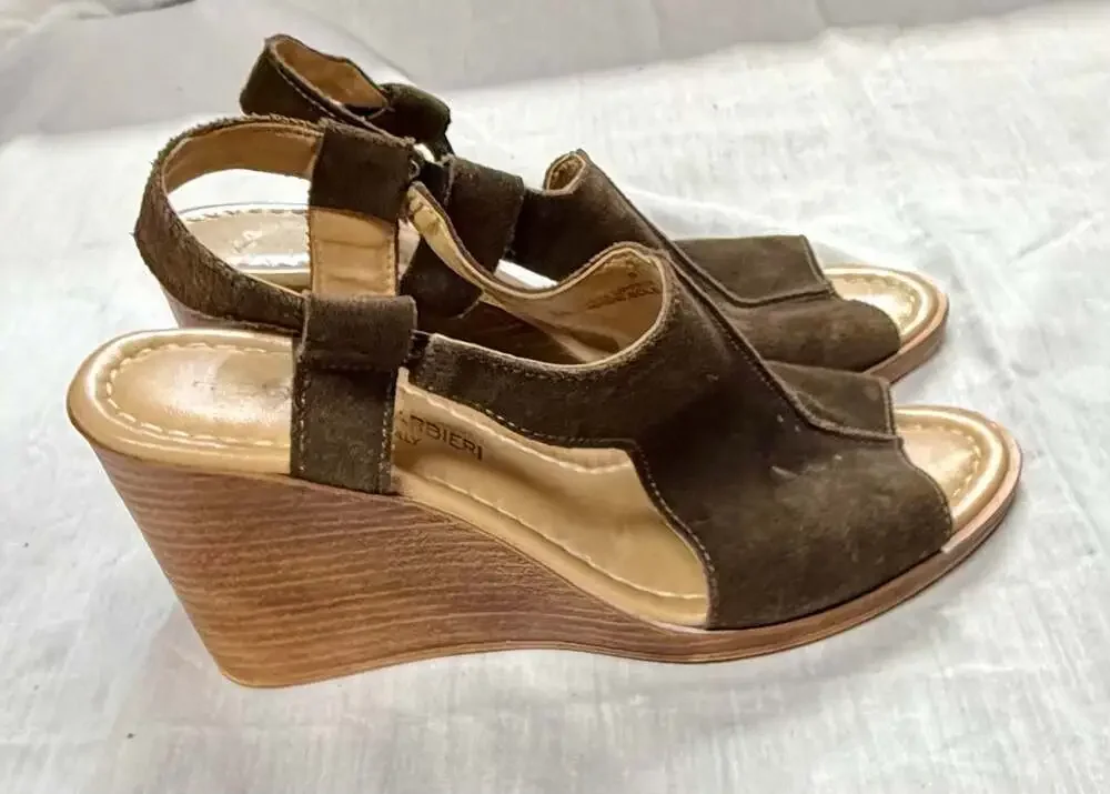Barbara Barbieri Italian Chocolate Suede T-Strap Wedge Sandals